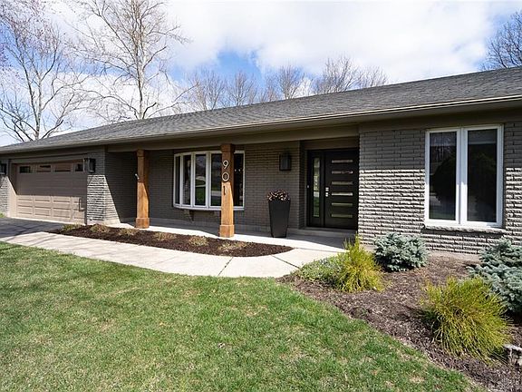 3rd image of 901 Cedar Creek Cir