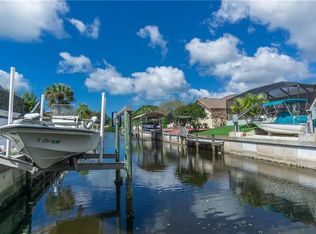1046 Kant St, Englewood, FL 34224