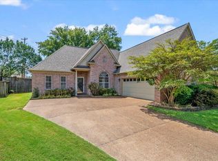1279 River Ridge Dr, Collierville, TN 38017