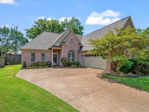 1279 River Ridge Dr, Collierville, TN 38017