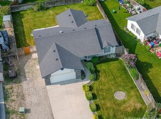 7459 Edgebrook Dr, Nampa, ID 83687