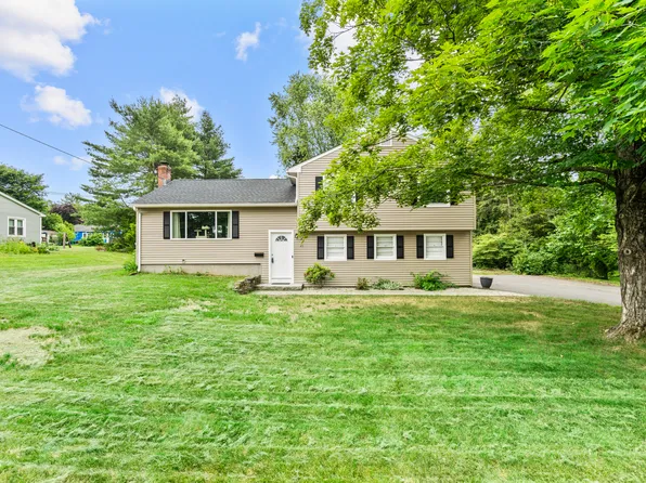 21 Cadwell Road, Bloomfield, CT 06002