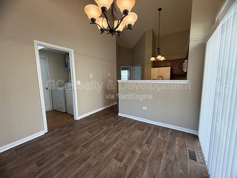 1652 Cesario Dr — Photo 4