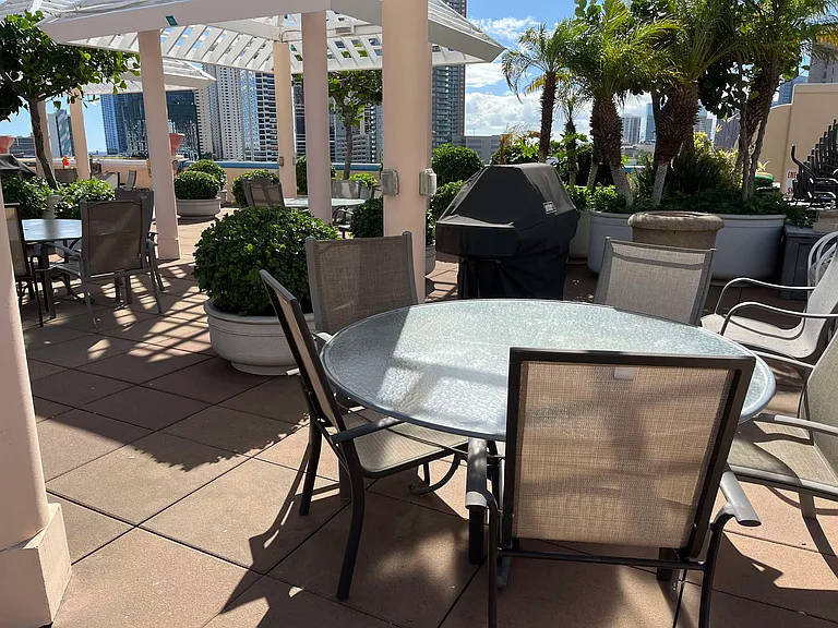 Common BBQ area.