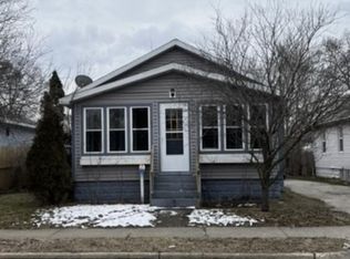 889 E Dale Ave, Muskegon, MI 49442