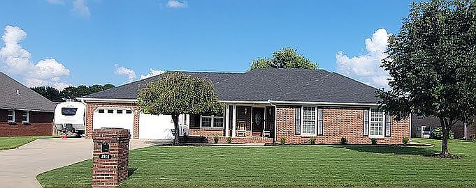 1st image of 2914 Carrington Dr SW