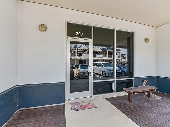 3rd image of 9788 Clarewood Dr Ste 208