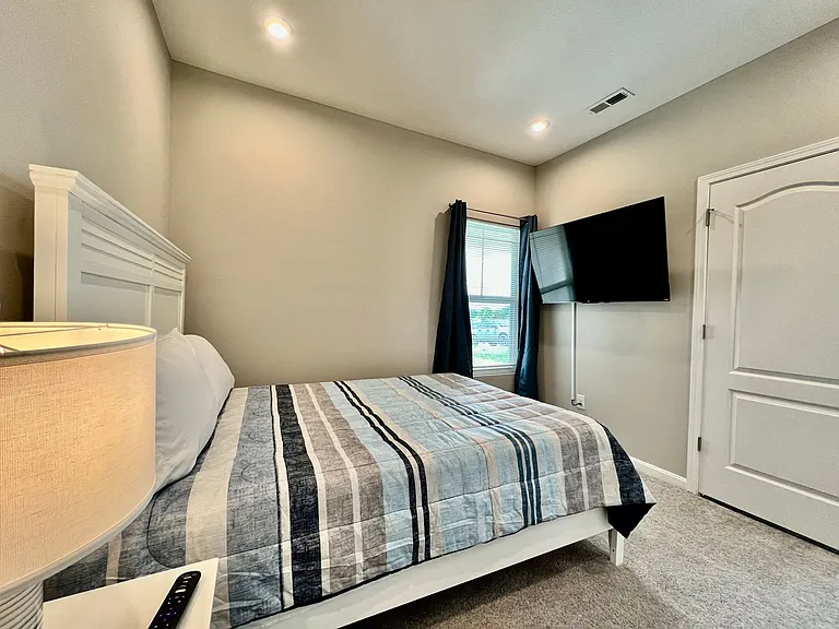 952 Southline Dr — Photo 15