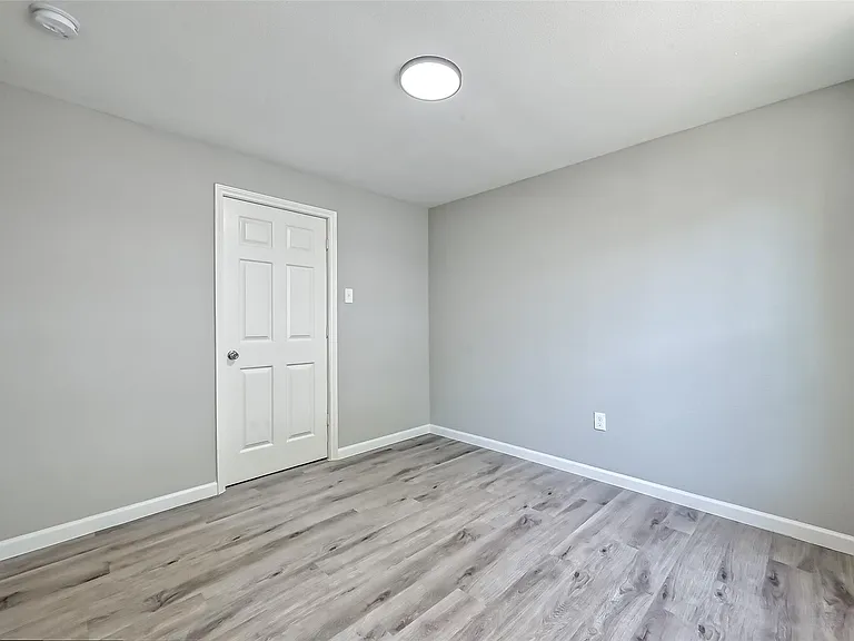 3270 Reeves St #A — Photo 11