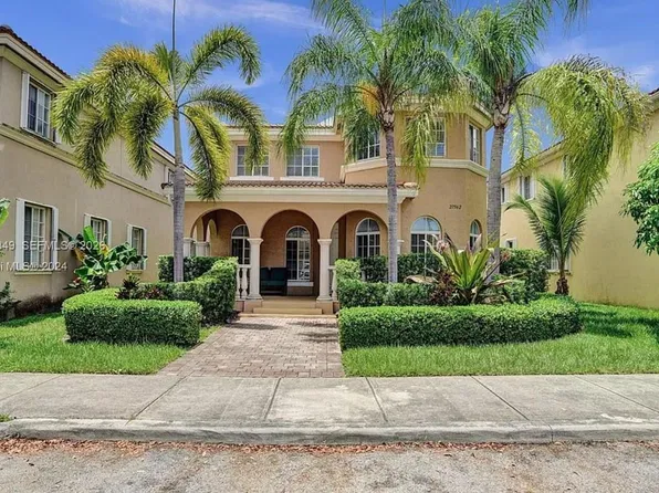 27562 SW 139th Pl, Homestead, FL 33032