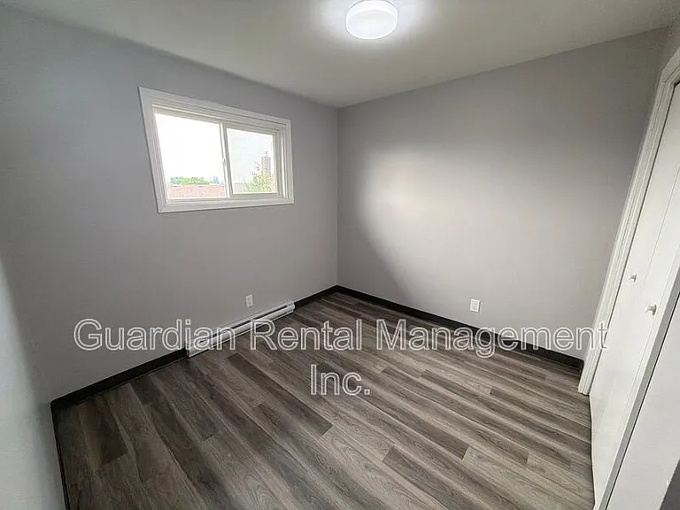 140 Frederica St E #3 — Photo 10