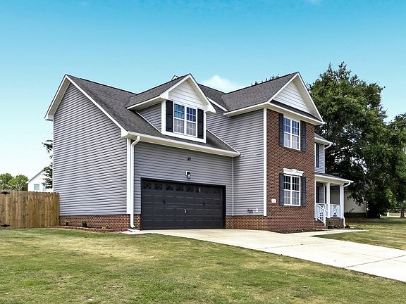 2nd image of 190 Asheford Way