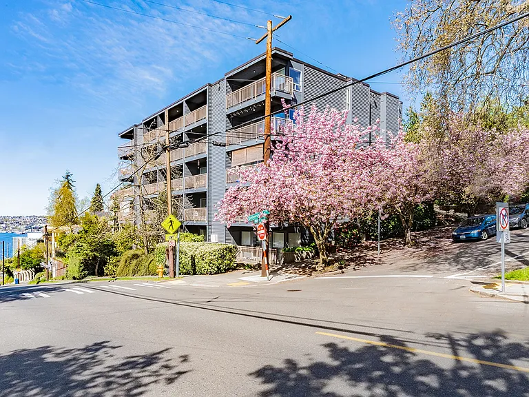 Lakeview Place — Photo 6