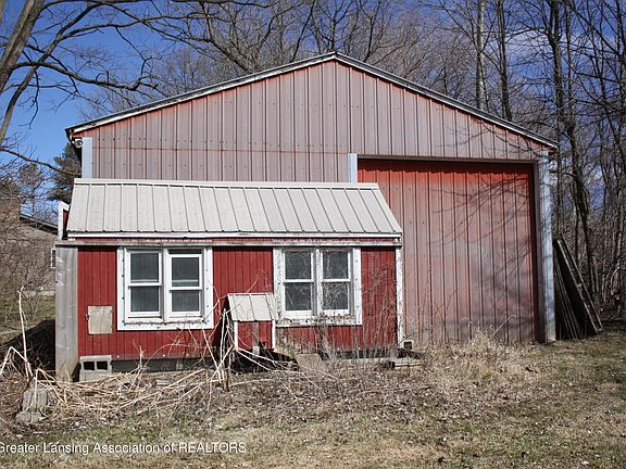 3rd image of 5800 N Williamston Rd