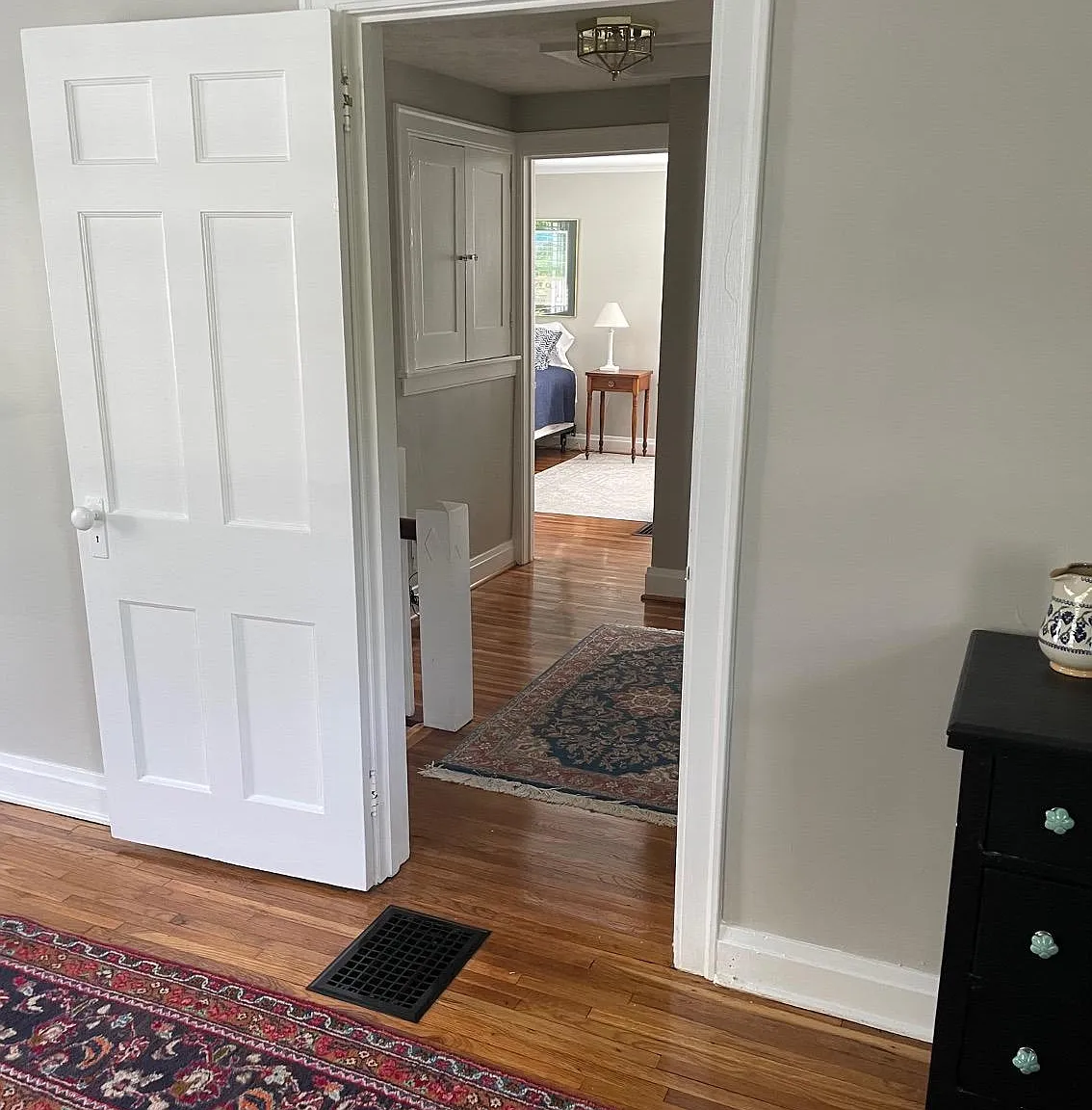 3 bed, 1.5 bath, 1670 sqft, $2,950 — Photo 2