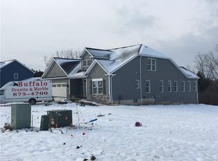 26 Knoche Way, Orchard Park, NY 14127