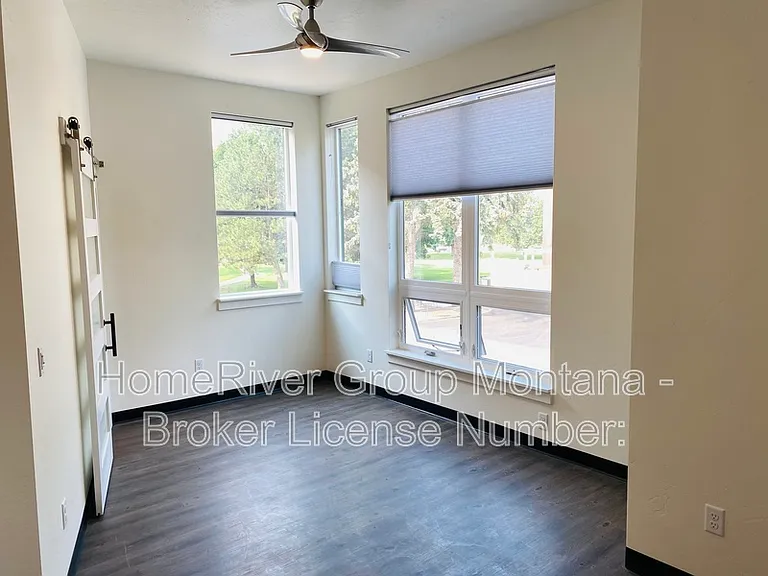 320 Clay St #207 — Photo 6
