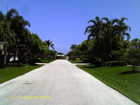 5th image of 133 Ocean Cove Dr