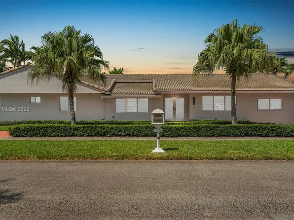 5226 SW 102nd Pl, Miami, FL 33165