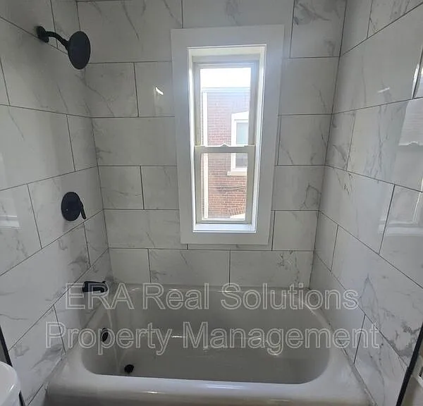 1056 Wilson Ave #C — Photo 7