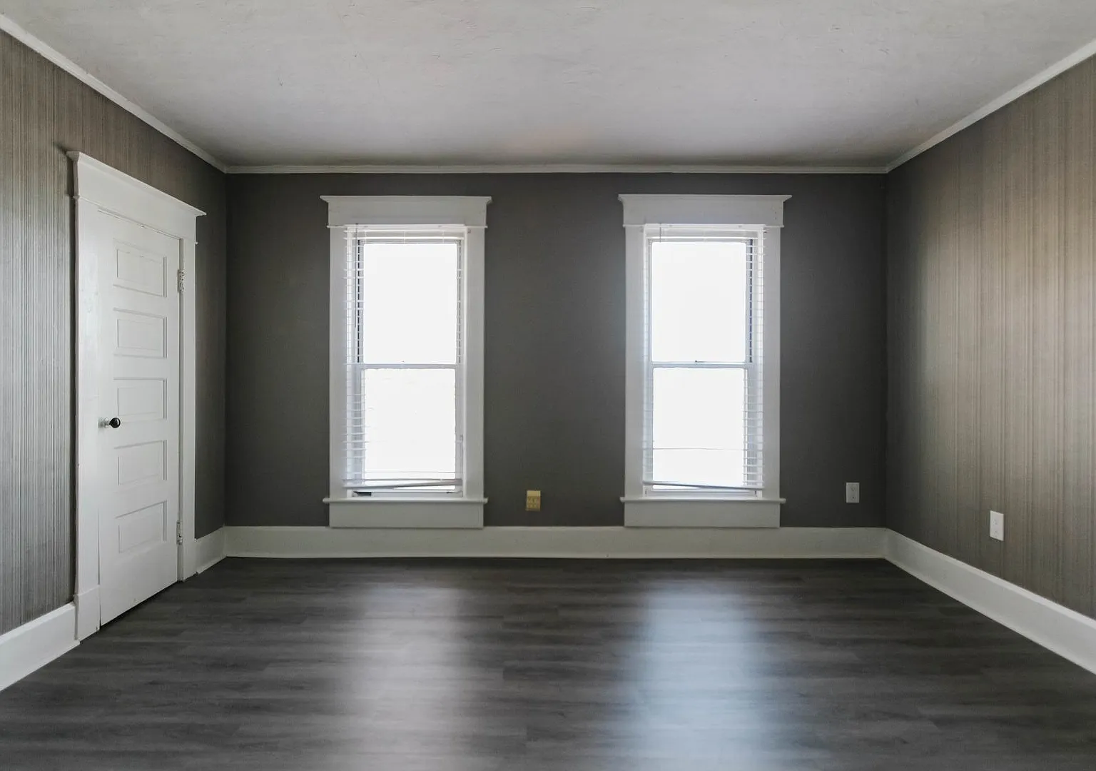 1801 W Main St - Steps from Ball State! Spacious 4BR Home with Hardwood Floors & Room to Gather!! — Photo 2
