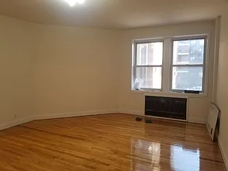 Rented by Max & Associates Realty Corp