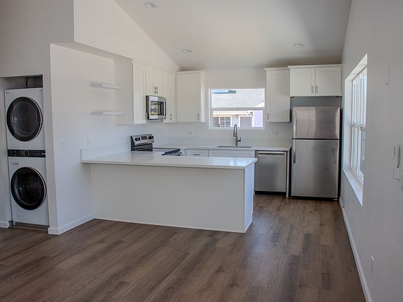 5th image of 4436 Alabama St