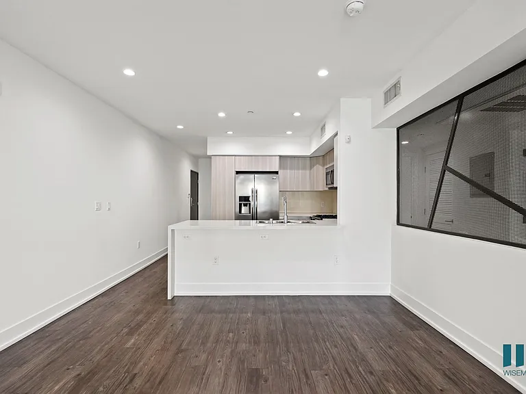 Open-Concept Kitchen and Dining Area