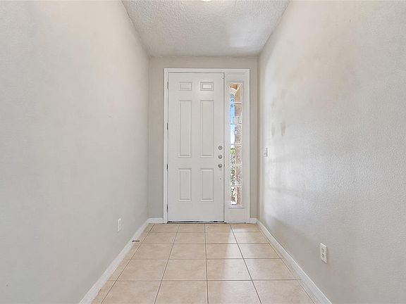 4th image of 3028 CAMINO REAL DRIVE S