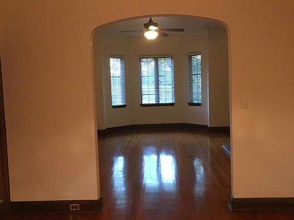 2nd image of 3311 Pine St APT 2