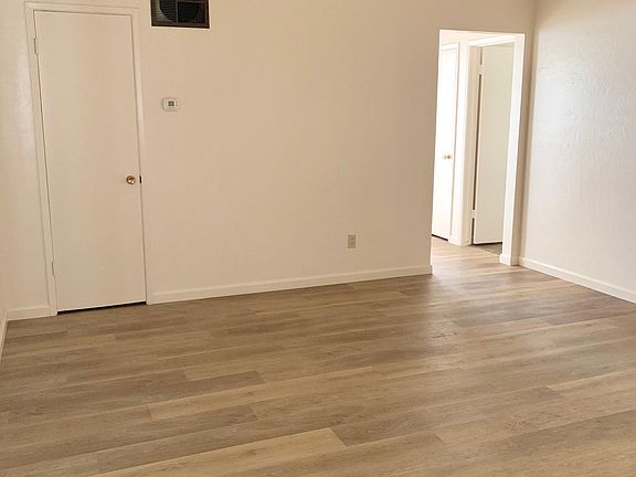 3rd image of 1219 Leigh Ave #2