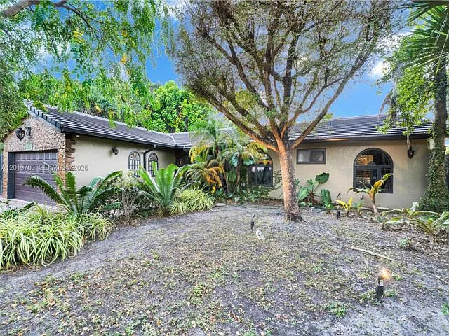 15830 SW 139th Ave — Photo 12