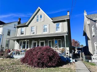 526 Kurtz St, Catasauqua, PA 18032