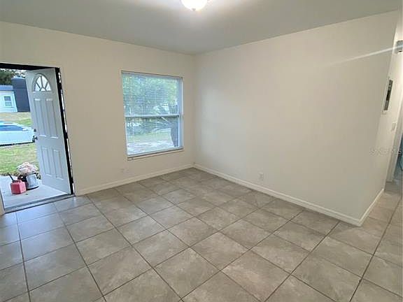 4th image of 7020 Baywood Dr
