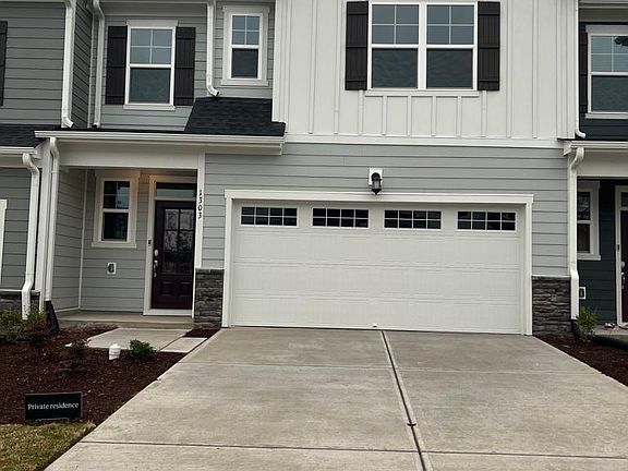 2nd image of 1303 Rosepine Dr