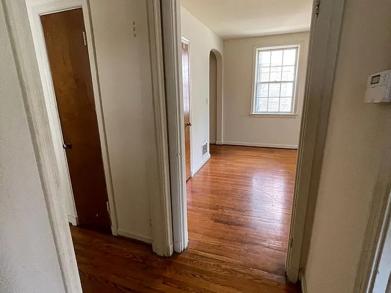 285 E 15th Ave — Photo 12