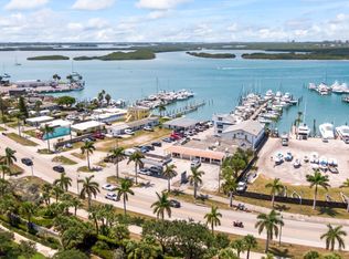 1010 Seaway Dr APT F, Fort Pierce, FL 34949