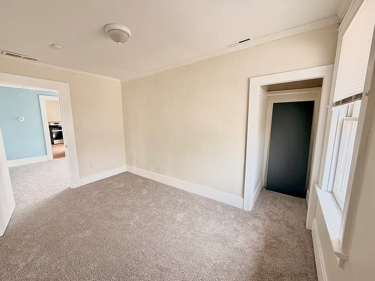 19504 Bigelow St #2 — Photo 10