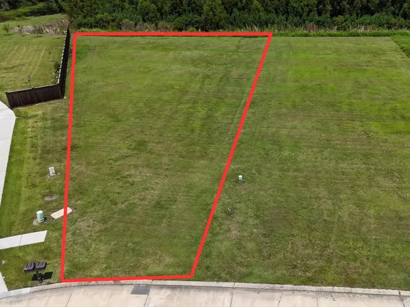 353 Independence Dr, Houma, LA 70360