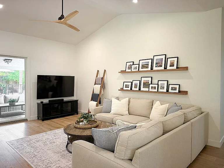 109 Grimes Way — Photo 17