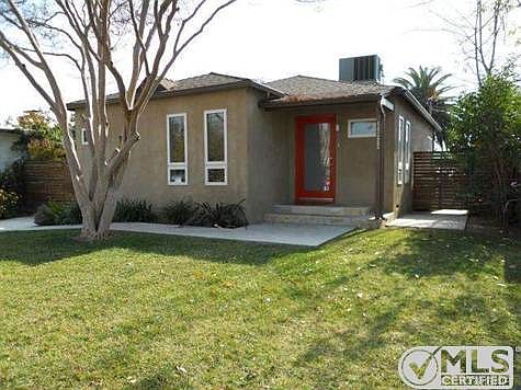 1st image of 14322 Emelita St