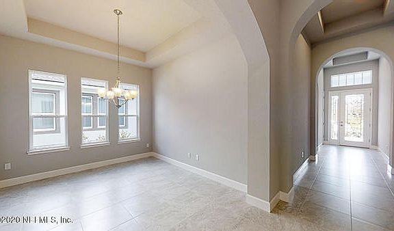 3rd image of 810 Creekwood Dr