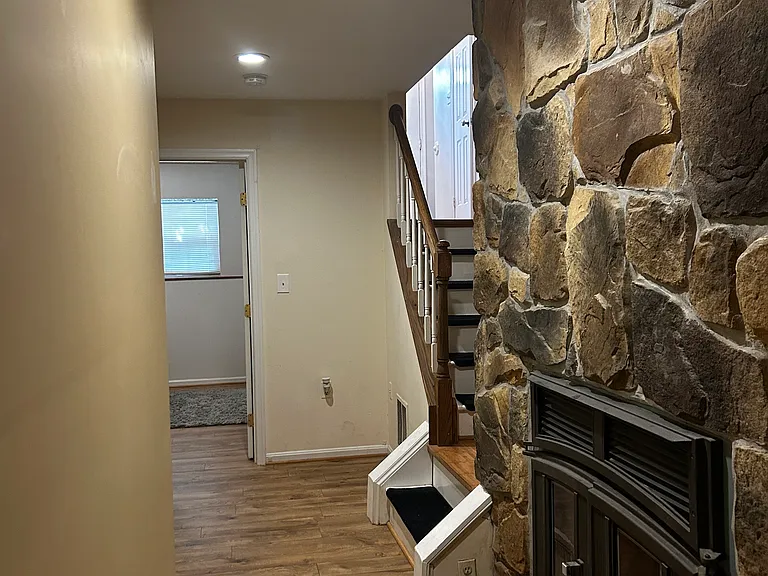 9612 Blake Ln — Photo 13