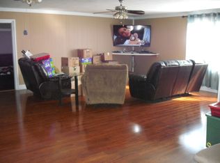 499 County Road 146, Sublime, TX 77986