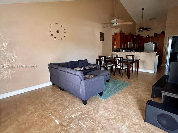 3rd image of 7171 Tam Oshanter Blvd