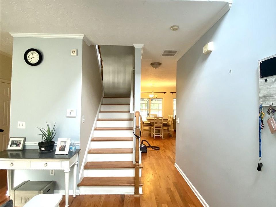 1st image of 2155 Golden Valley Dr