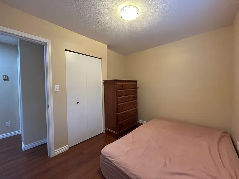 3147 W 8th Ave — Photo 14