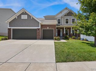 1633 Willowbrooke Manors Ct, Saint Louis, MO 63146