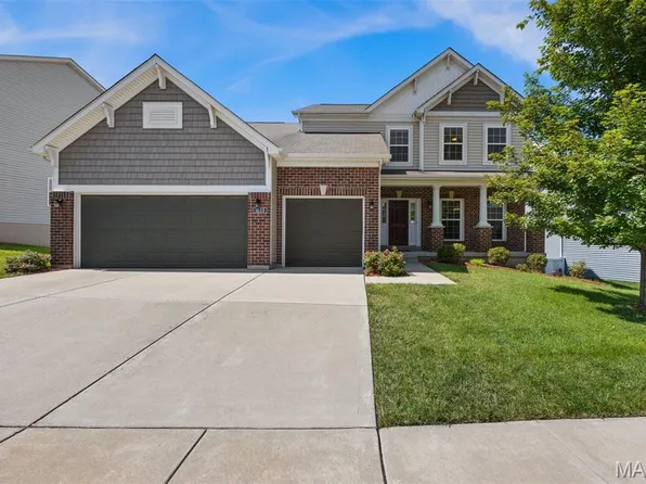 1633 Willowbrooke Manors Ct, Saint Louis, MO 63146
