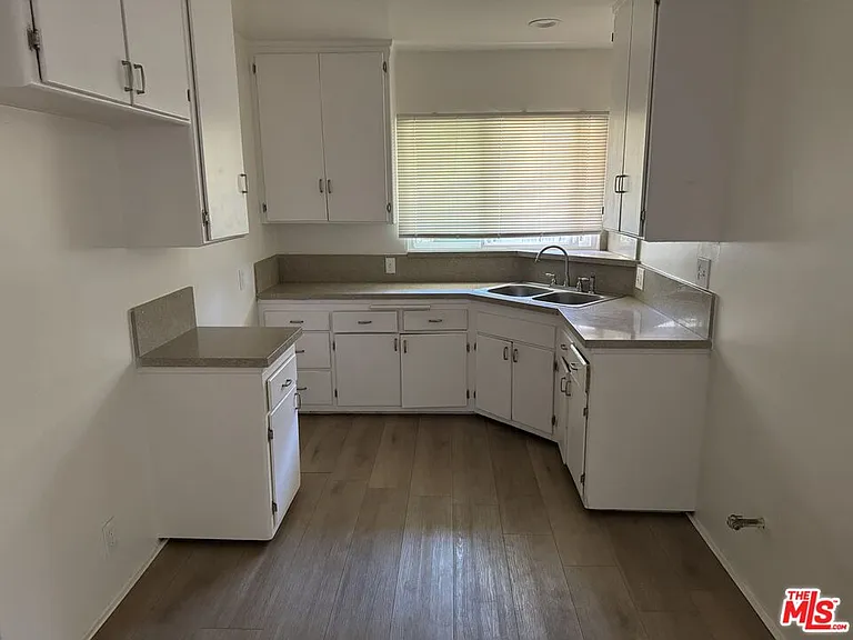 10630 Crenshaw Blvd #3 — Photo 6